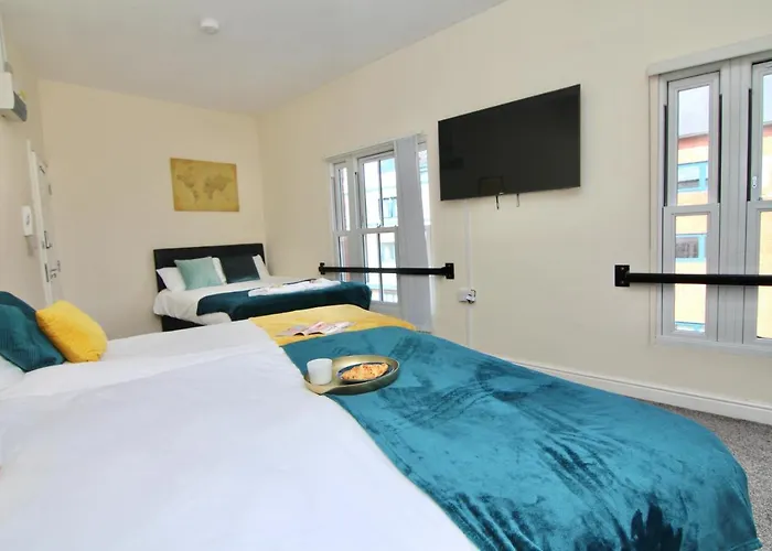 Elegant Studio 5 Mins Walk To Coventry Transport Museum